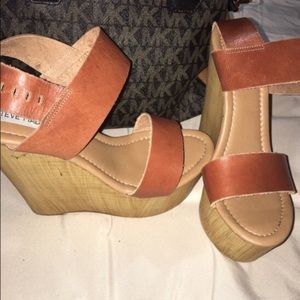 Steve madden wood wedges